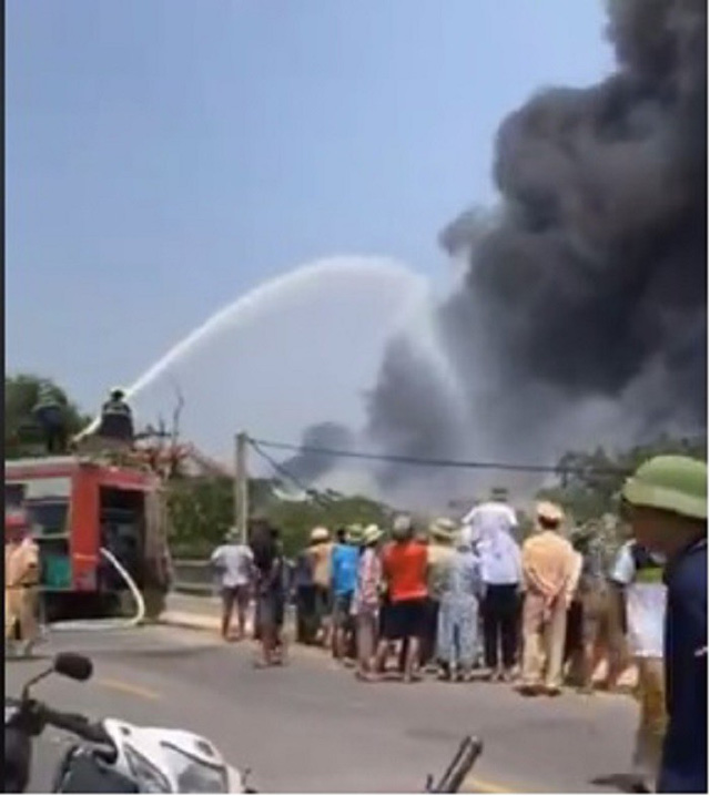 cơ sở thu mua nhôm phế liệu bốc cháy ở Thái Bình